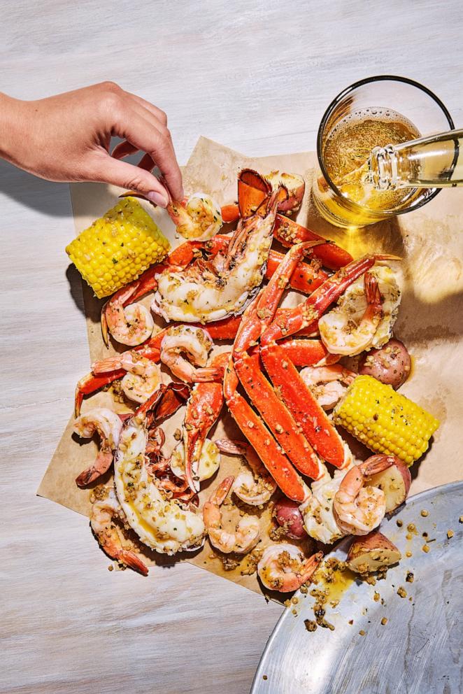 PHOTO: New menu item at Red Lobster during Crabfest.