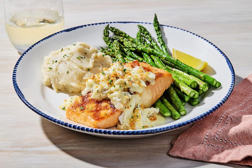 PHOTO: New menu item at Red Lobster during Crabfest.