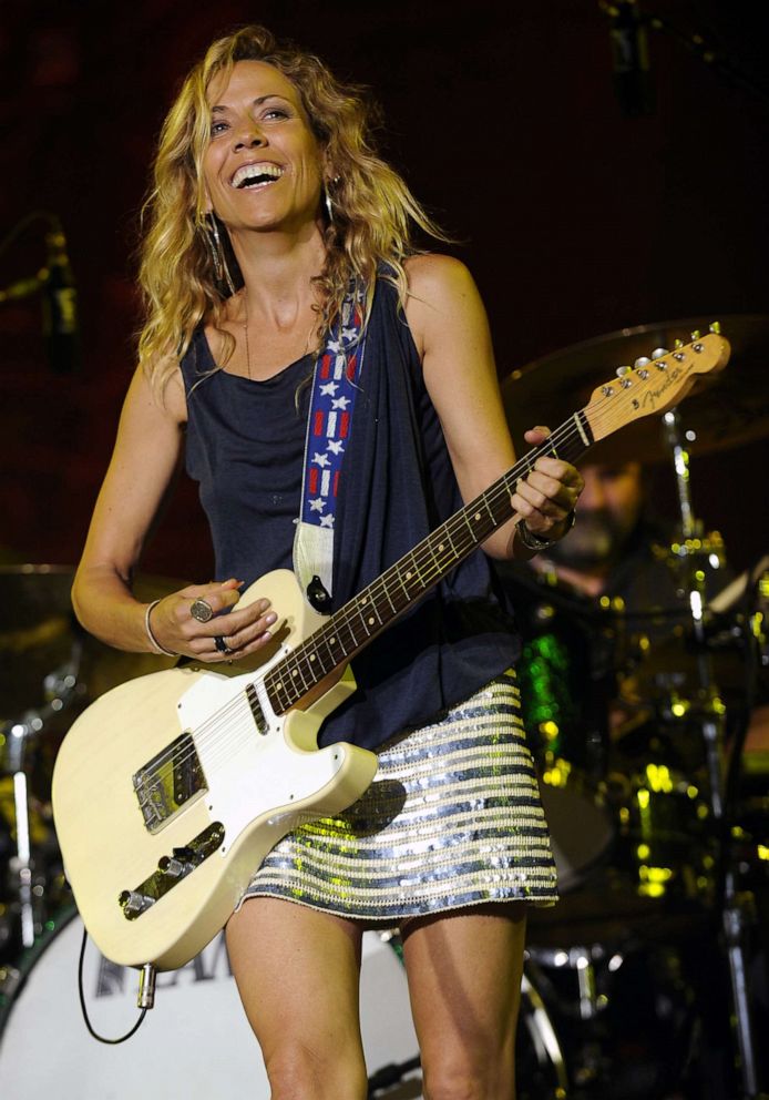 PHOTO: Sheryl Crow performs as part of the Lilth Fair at Sleep Country Amphitheatre on July 2, 2010 in Ridgefield, Washington.