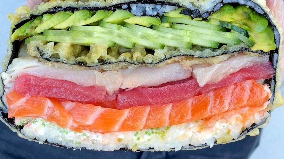 Sushi restaurant shares their seafood spin on the iconic crunch wrap ...