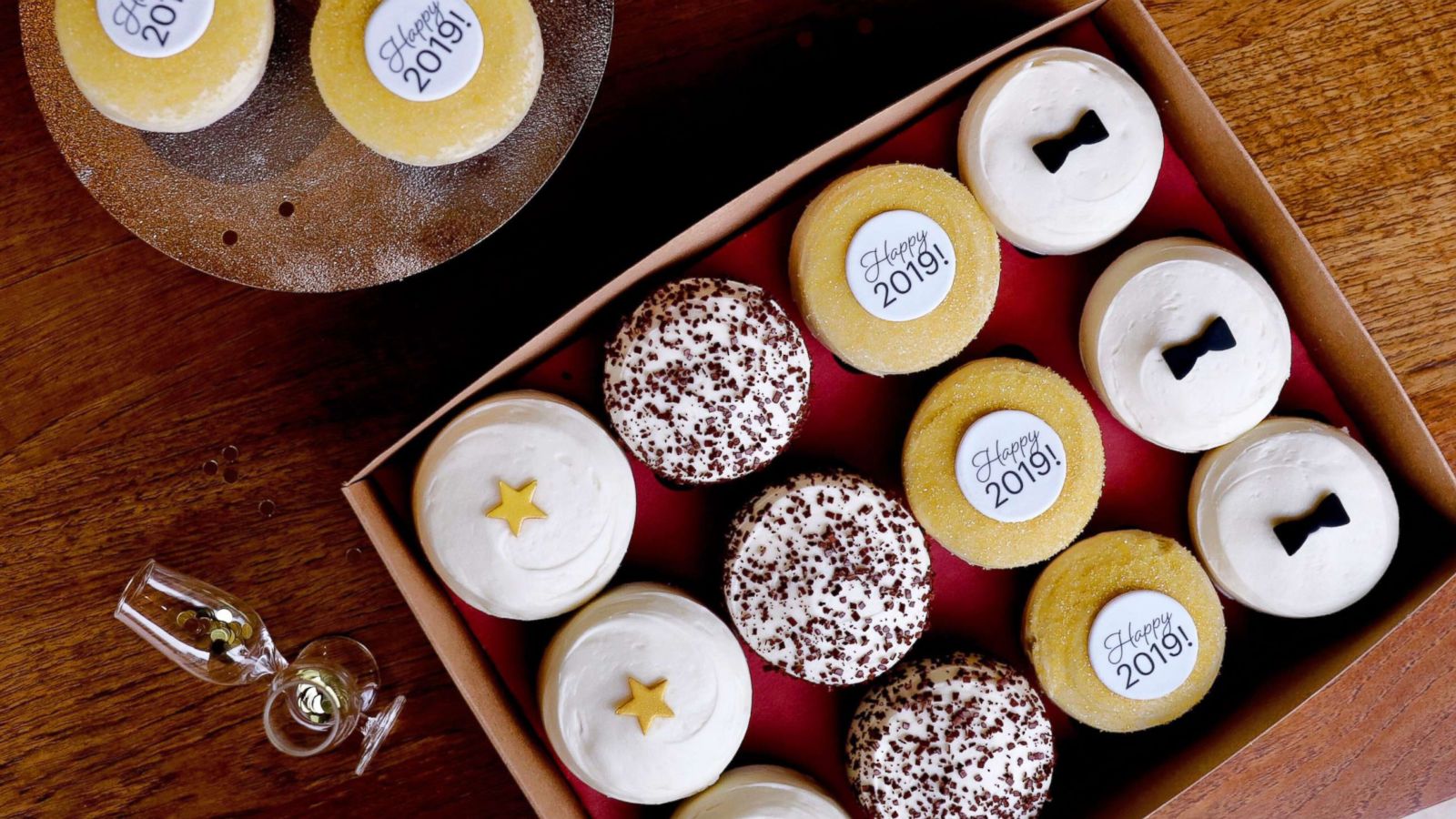 PHOTO: Sprinkles limited-edition champagne cupcakes are topped with champagne buttercream and dusted with gold sugar.