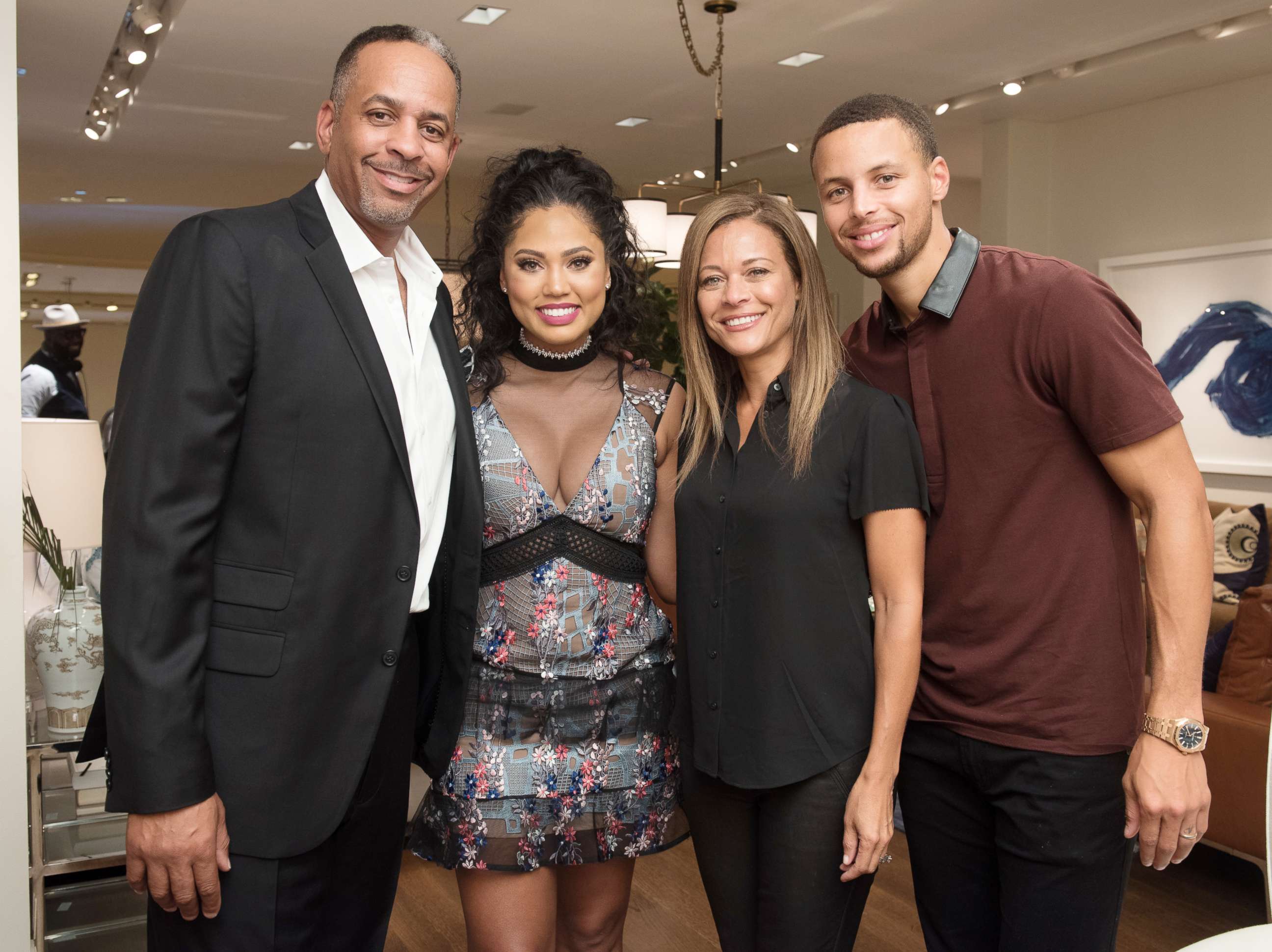 PHOTO: Dell Curry, Ayesha Curry, Sonya Curry and Stephen Curry attend the Williams-Sonoma Ayesha Curry Book Signing at Williams-Sonoma Columbus Circle, Sept. 20, 2016, in N.Y.