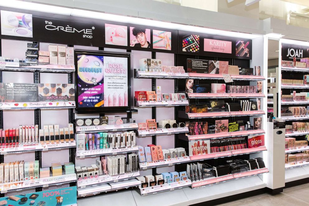 PHOTO: CVS has partnered with Glamsquad to expand in-store experiences in nearly 50 stores.
