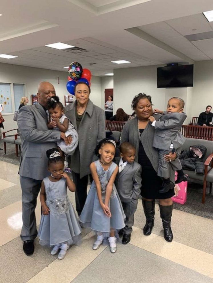 PHOTO: Lamont Thomas, a single father from Buffalo, New York, adopted Zendaya, 5, Jamel, 4, Nakia, 3, Major, 2 and Michaela, 1, on October 17, 2019, inside Judge Lisa Rodwin's courtroom.