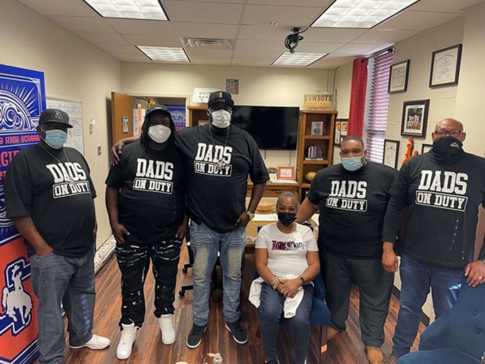 PHOTO: A group of dads in Shreveport, La., formed "Dads on Duty" to help reduce violence at their children's high school.