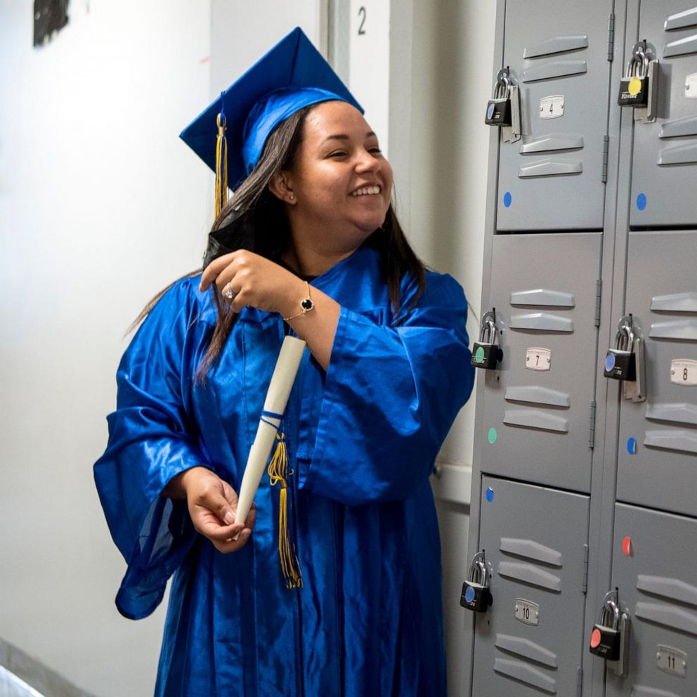 VIDEO: Mom of 6 overcomes obstacles to earn her high school diploma at age 28