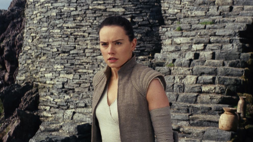 VIDEO: Women rule in 'Star Wars: The Last Jedi' 