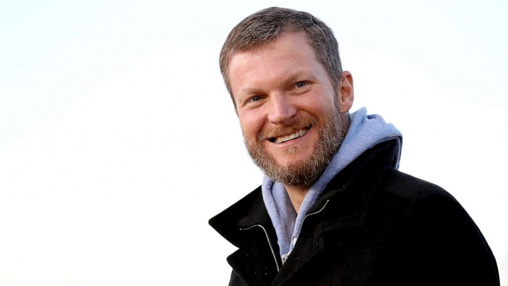 VIDEO: Dale Earnhardt Jr. reflects on his NASCAR career live on 'GMA'