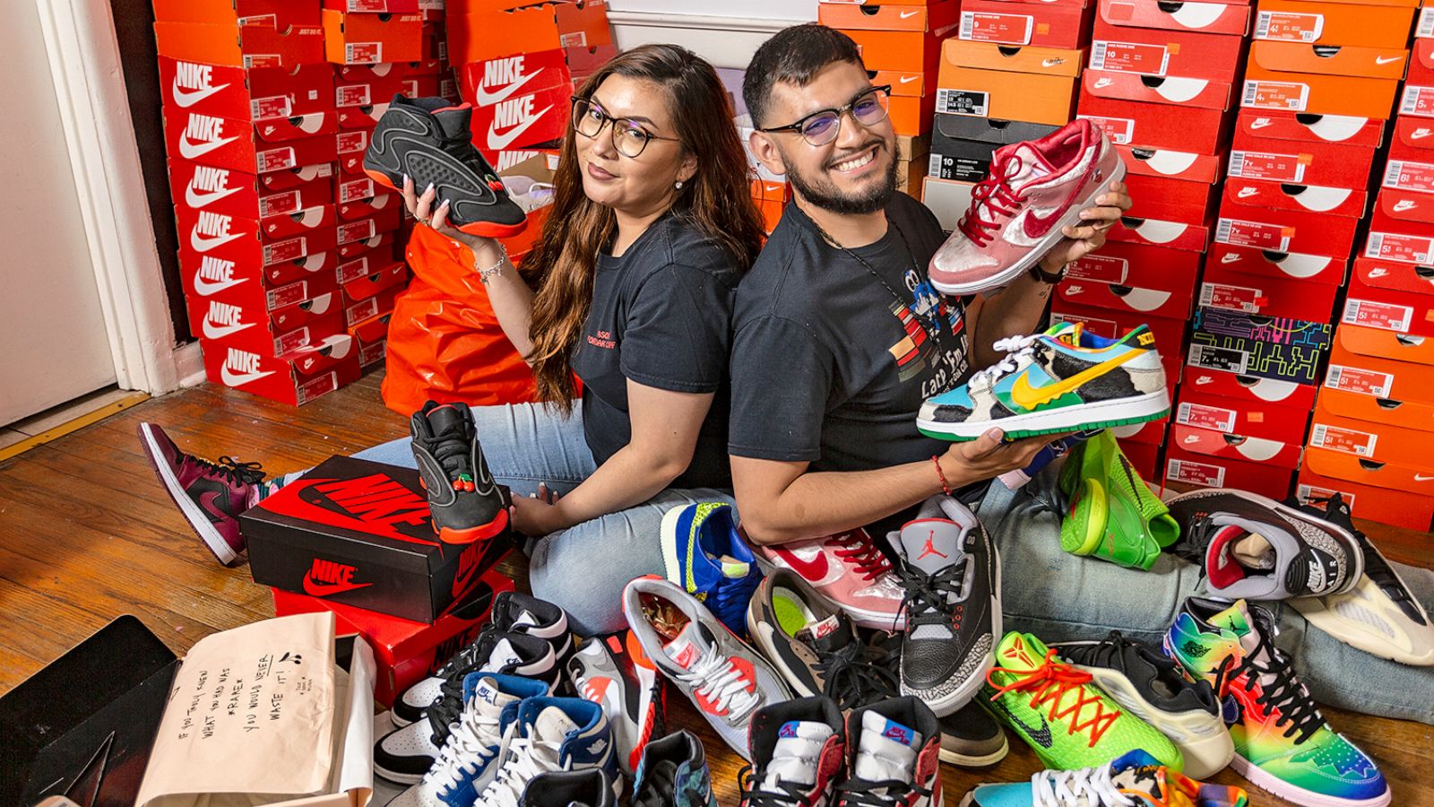 paspoort Zeggen influenza Dallas educators tap into sneakerhead culture to give new shoes to students  in need - Good Morning America