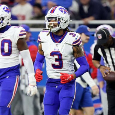 Buffalo Bills star Damar Hamlin's on-field collapse puts spotlight on  cardiac arrest in young people - Good Morning America