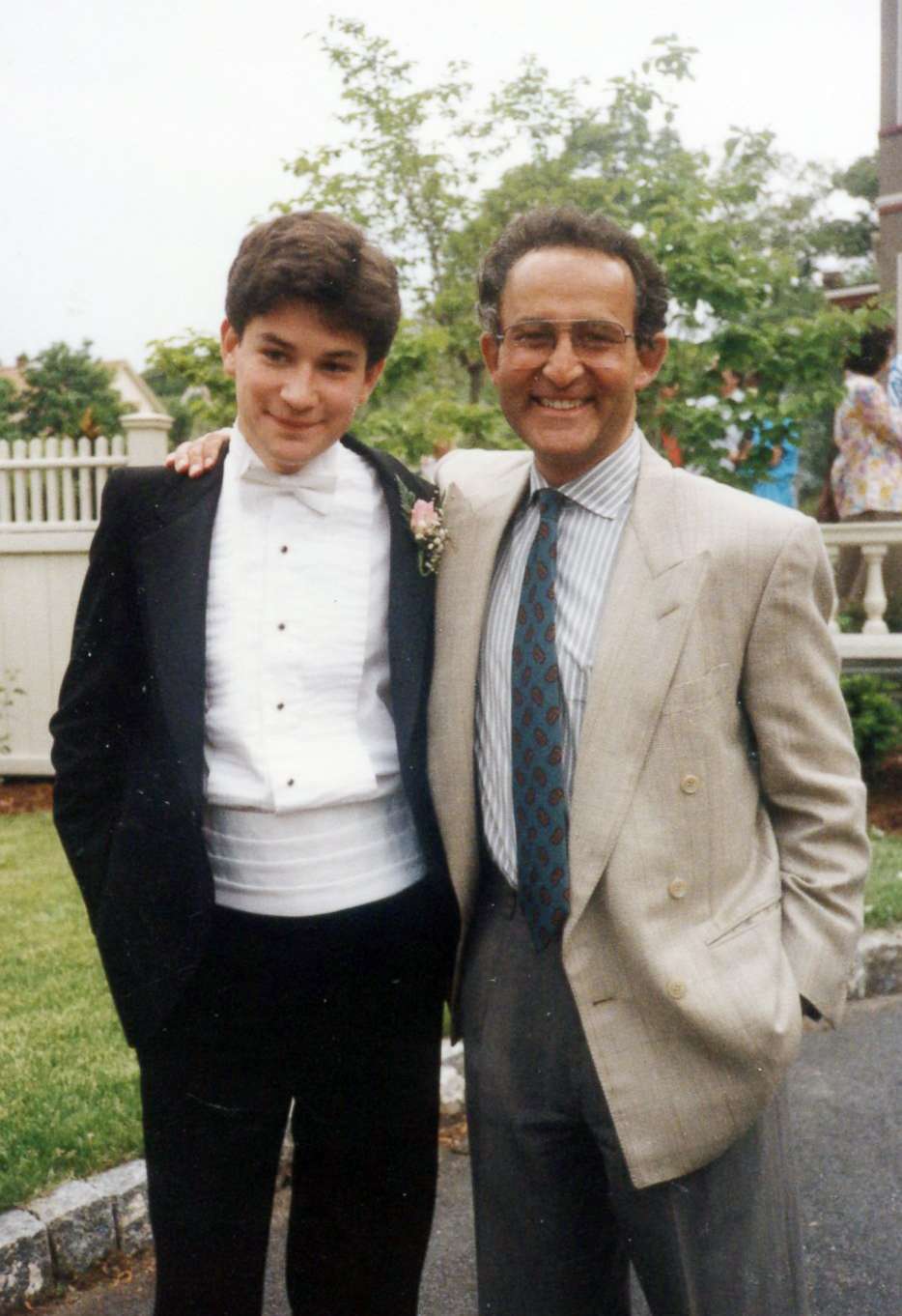 PHOTO: Dan Harris poses for a photo with his father at his senior prom in 1989.