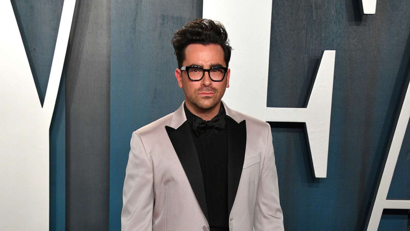 PHOTO:Dan Levy attends the 2020 Vanity Fair Oscar party hosted by Radhika Jones at Wallis Annenberg Center for the Performing Arts on Feb 9, 2020 in Beverly Hills, Calif.