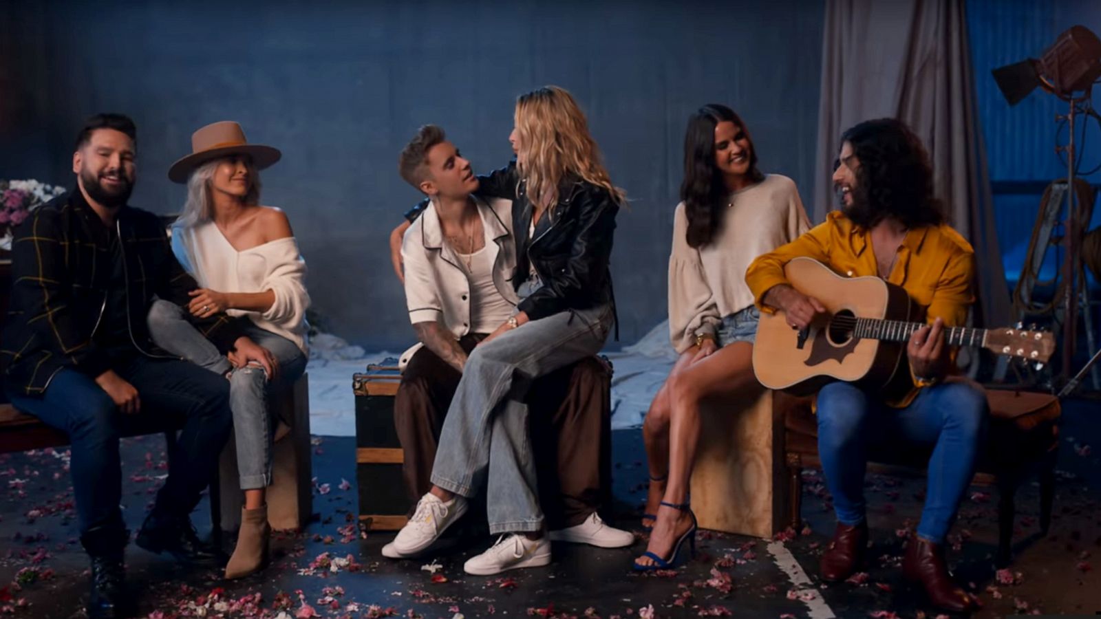 PHOTO: Justin Bieber performs with Dan + Shay in a new music video.