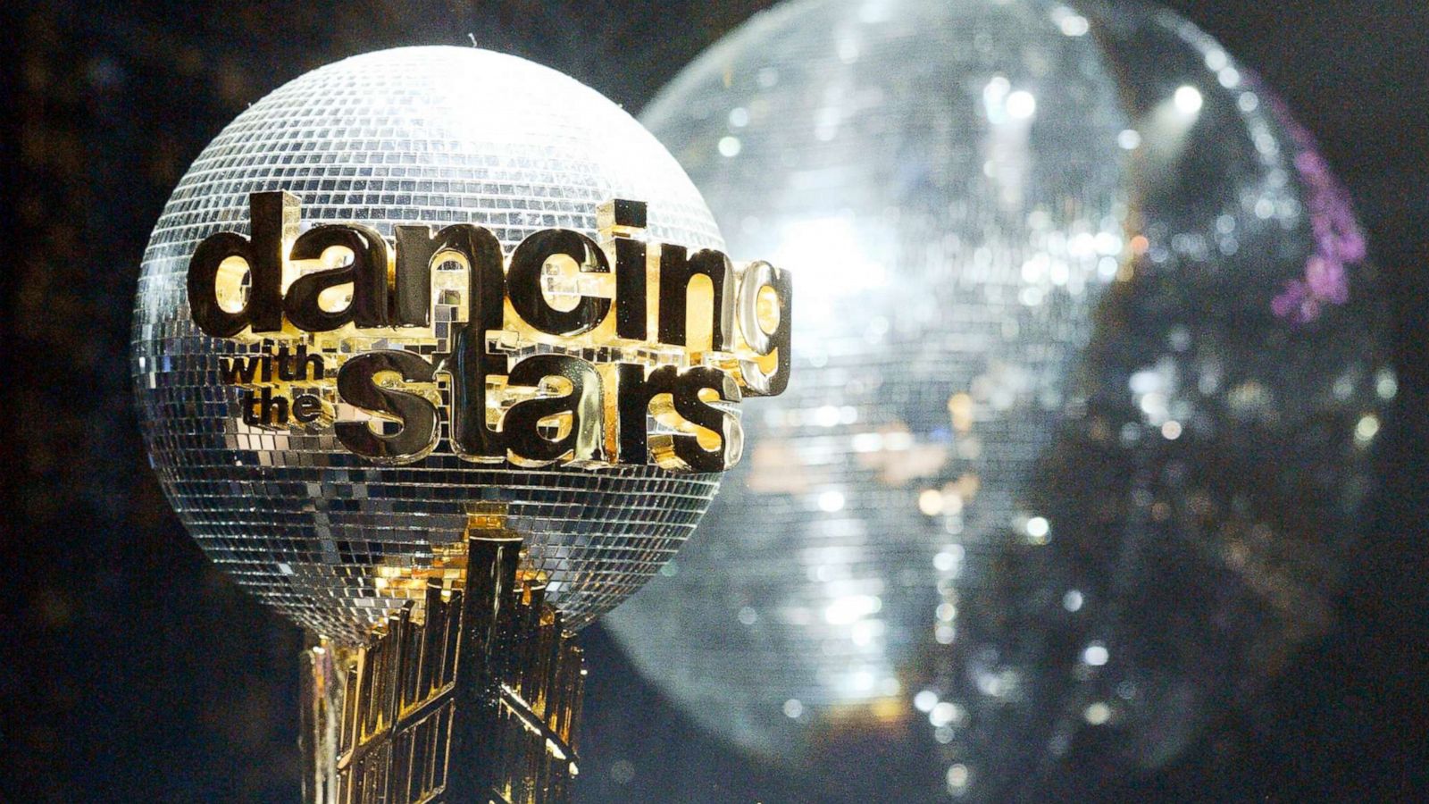 PHOTO: Four celebrity and pro-dancer couples dance and compete in the live season finale where one couple will win the coveted Mirrorball Trophy, Nov. 23, 2020.