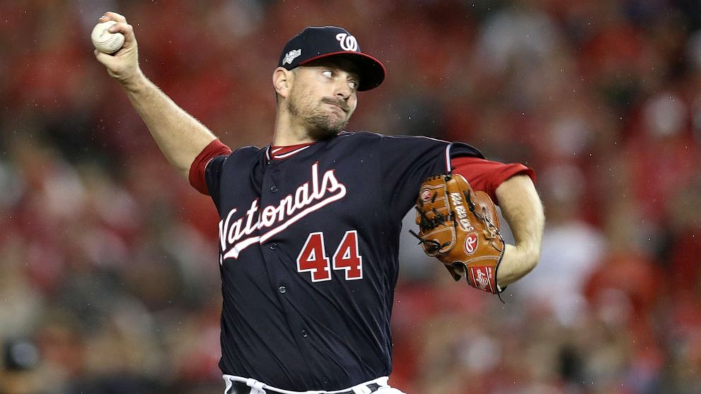 PHOTO:Daniel Hudson #44 of the Washington Nationals delivers in the ninth inning of game four of the National League Division Series against the Los Angeles Dodgers at Nationals Park on Oct. 7, 2019 in Washington, D.C.