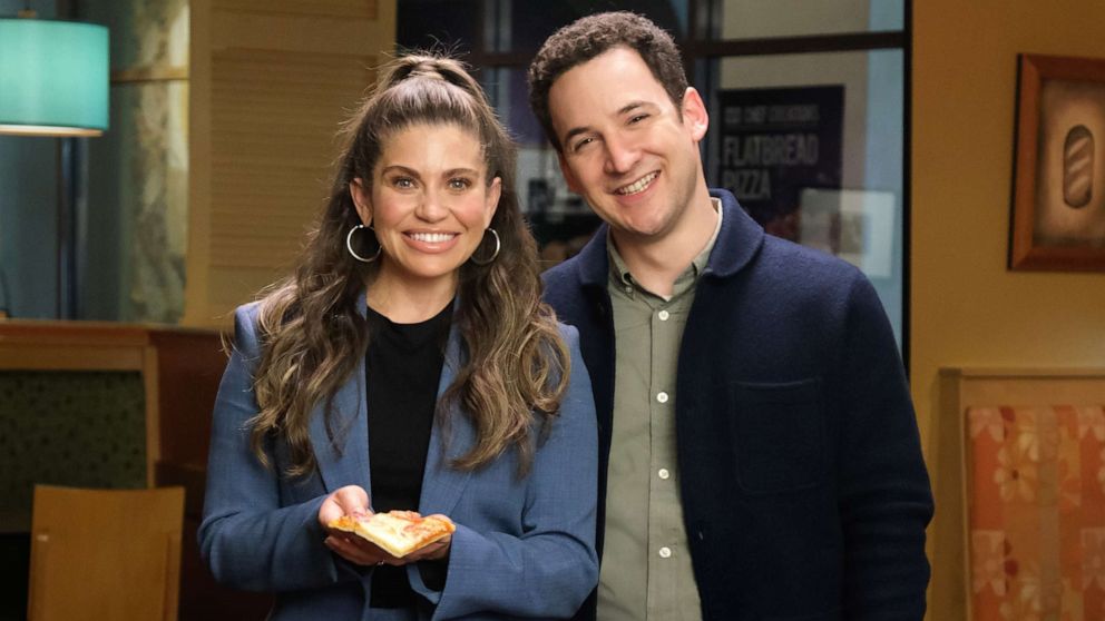 PHOTO: Danielle Fishel and Ben Savage star in a new commercial for Panera Bread.