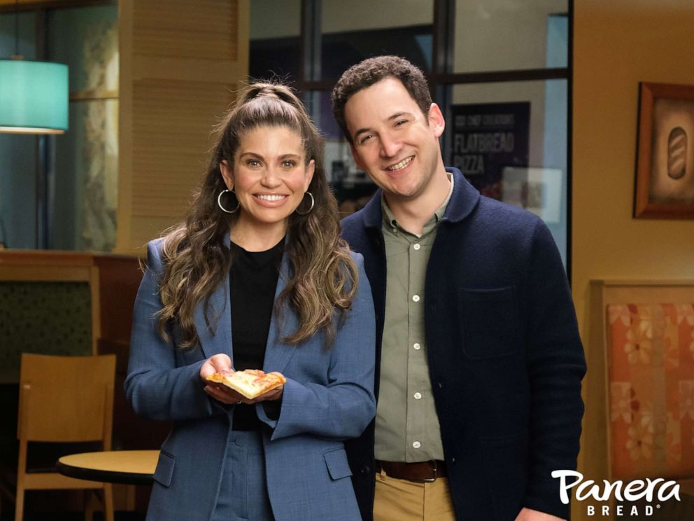 PHOTO: Danielle Fishel and Ben Savage star in a new commercial for Panera Bread.