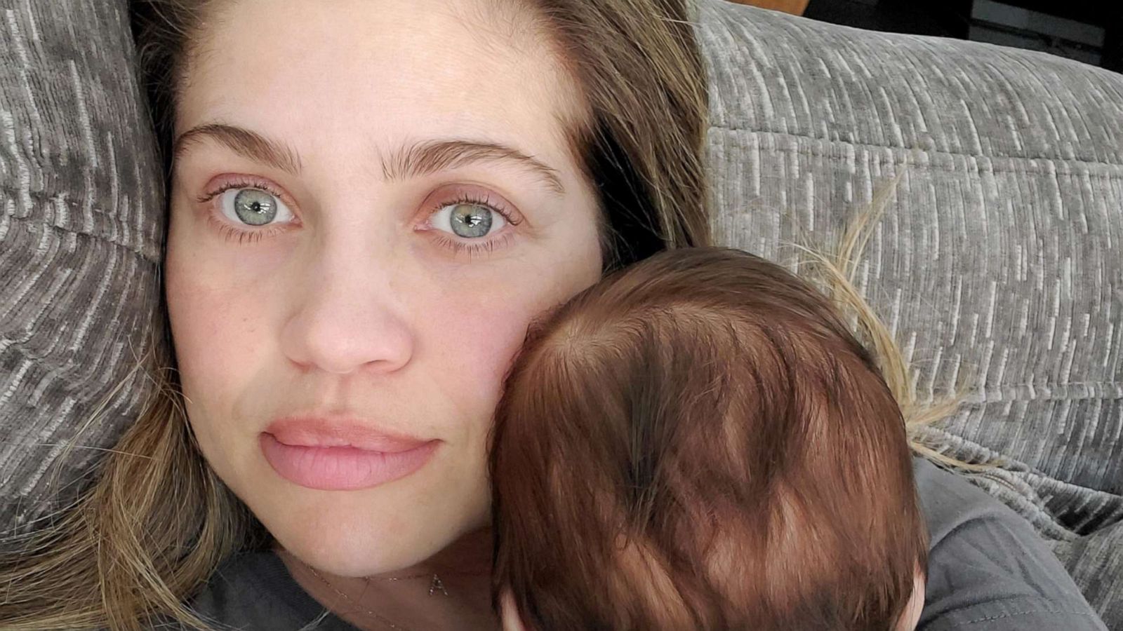 PHOTO: "Girl Meets World" star Danielle Fishel shares a makeup-free selfire with her son, Adler Lawrence Karp.