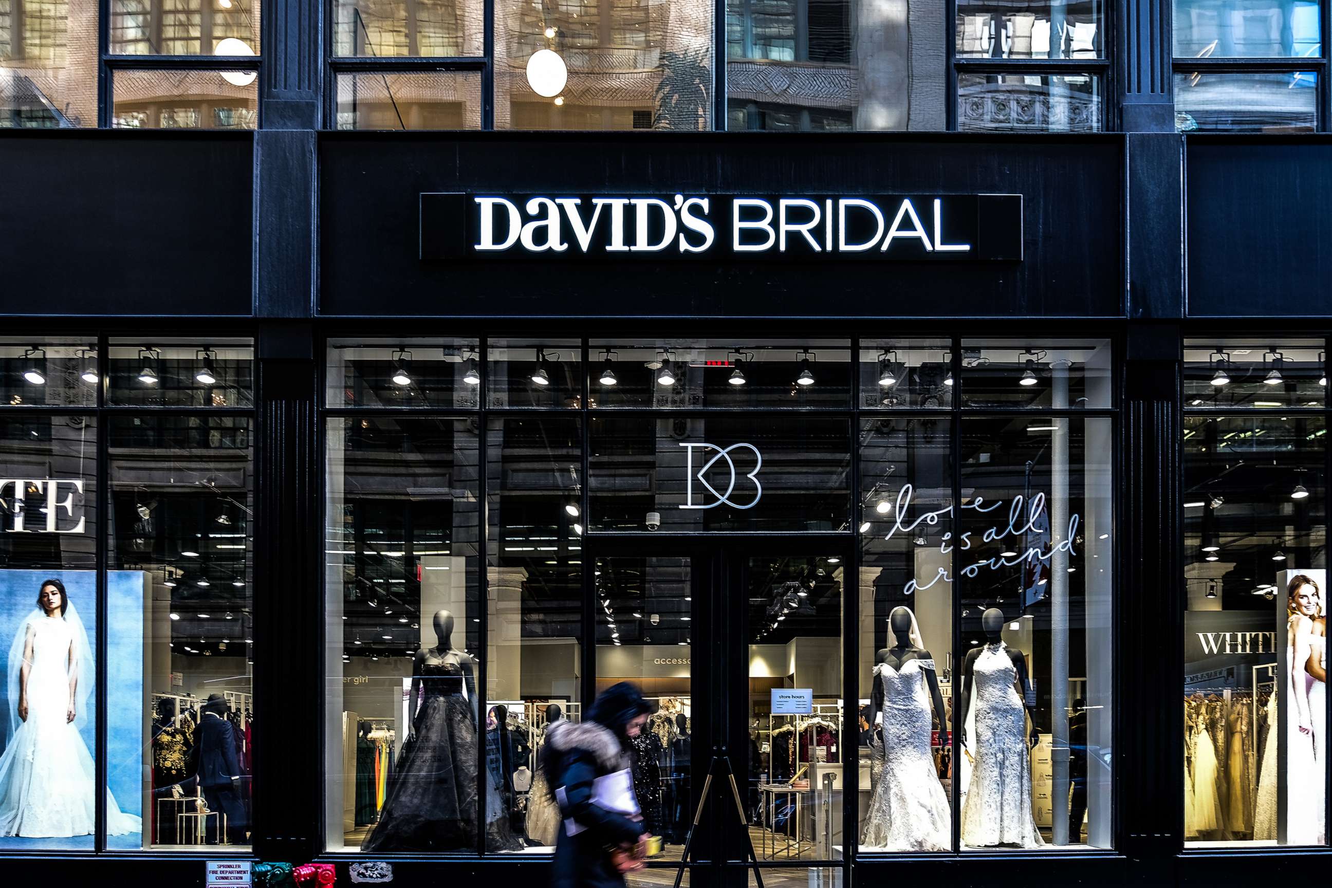 David's Bridal files for bankruptcy, may close all stores - Los Angeles  Times