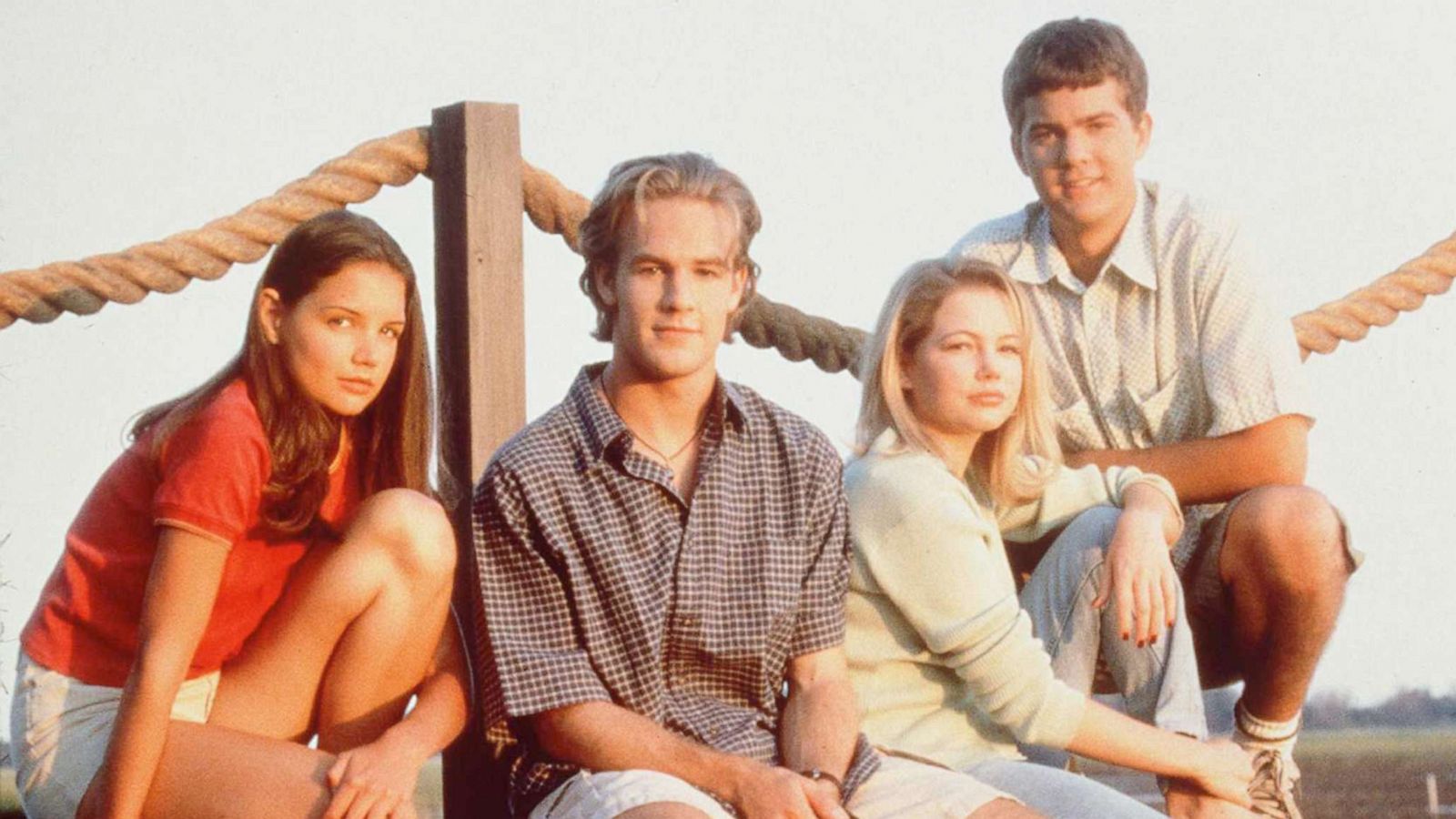 PHOTO: The cast of television's "Dawson's Creek" poses for a photo in 1997. From left to right are Katie Holmes, James Van Der Beek, Michelle Williams, and Joshua Jackson.