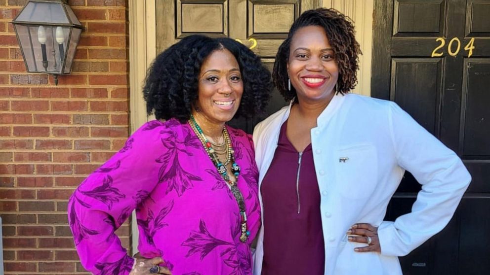 PHOTO: Dayka Robinson, left, and Dr. Soyini Hawkins, a minimally invasive gynecological surgeon, both suffered from fibroids.
