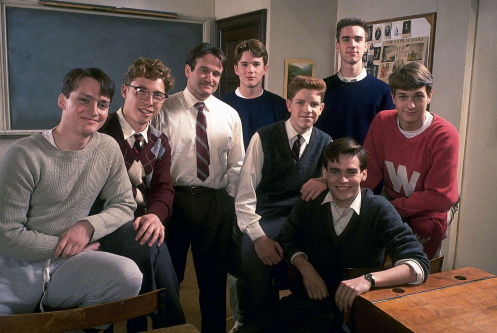 PHOTO: The cast of "Dead Poet's Society" is pictured in 1989.