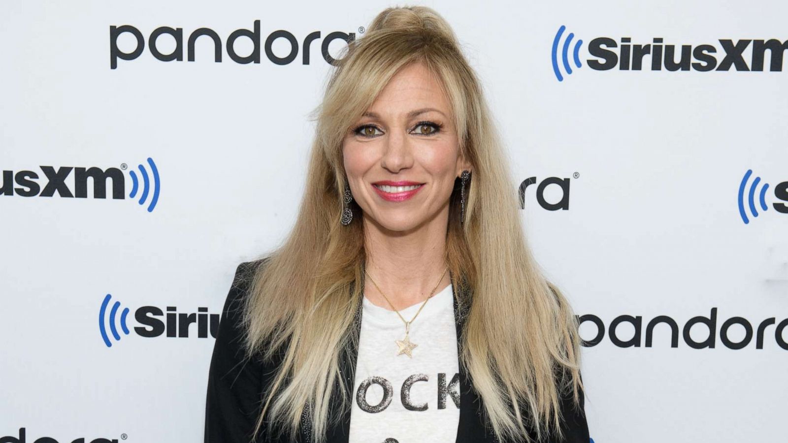 PHOTO: Debbie Gibson on Nov. 1, 2019, in New York City.