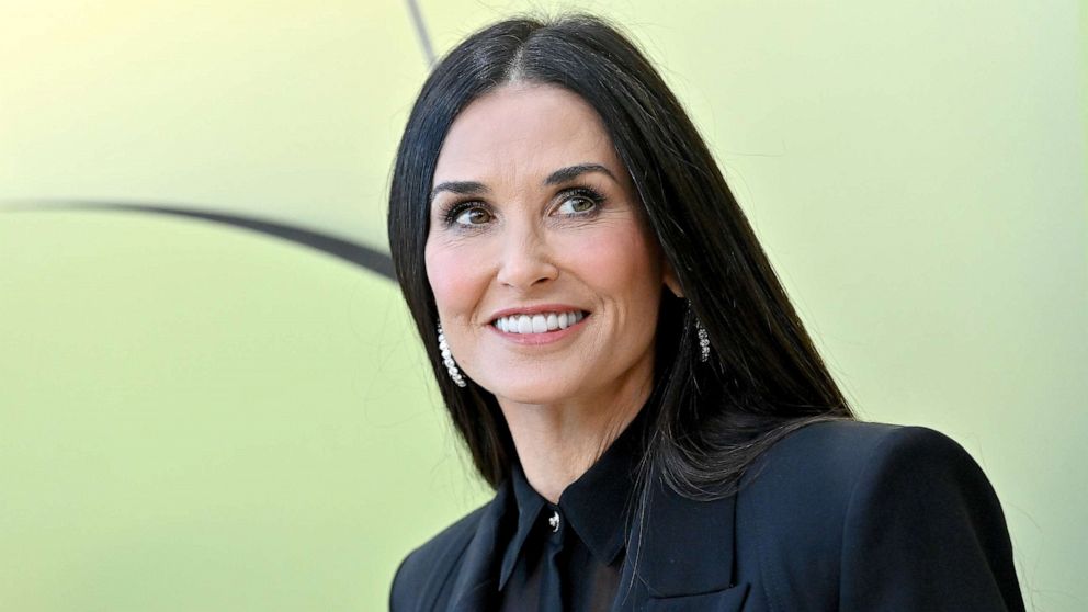 Demi Moore considers submitting her chihuahua Pilaf for world's ...