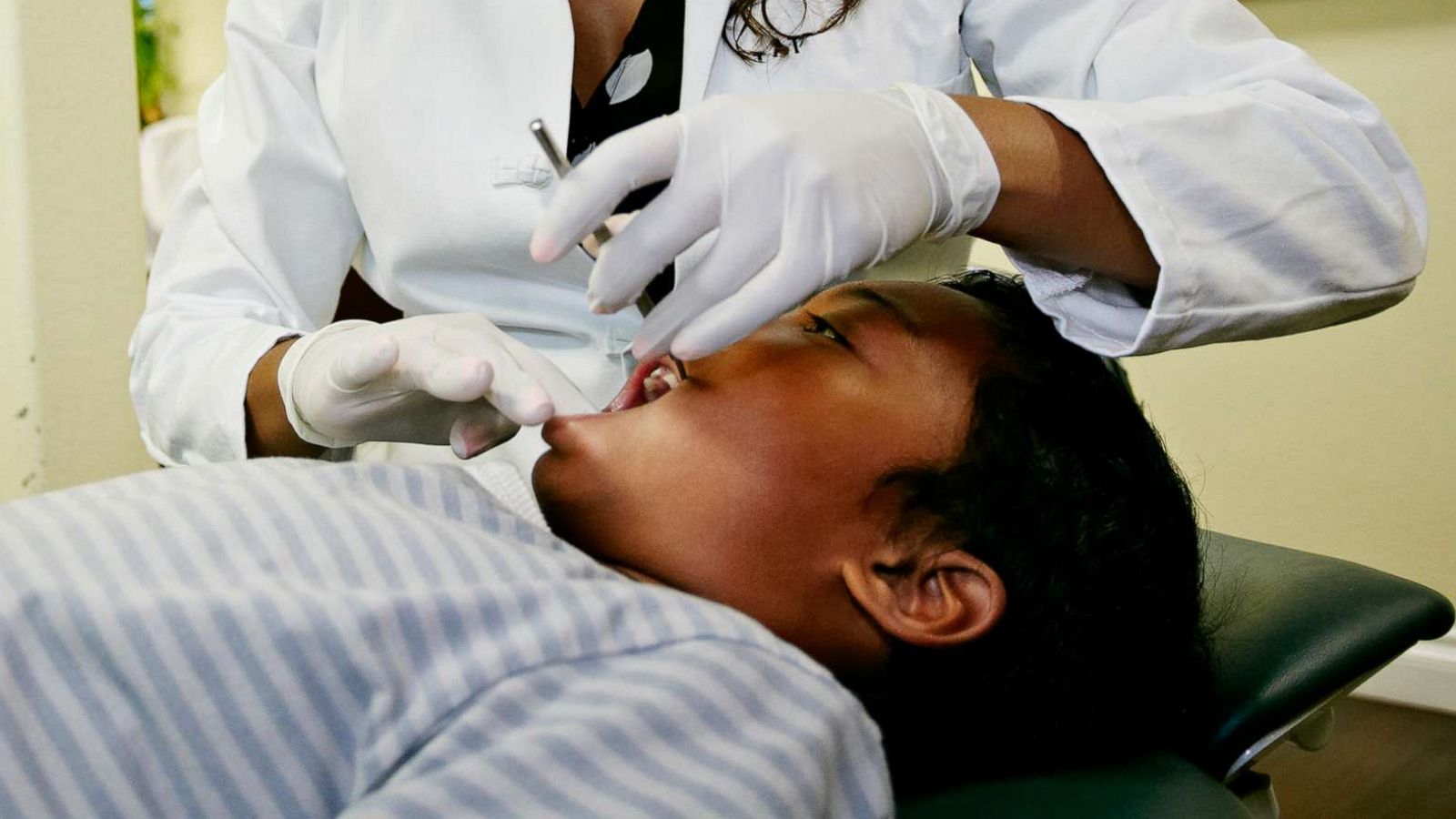 PHOTO: A dentist and patient are depicted in an undated stock photo.
