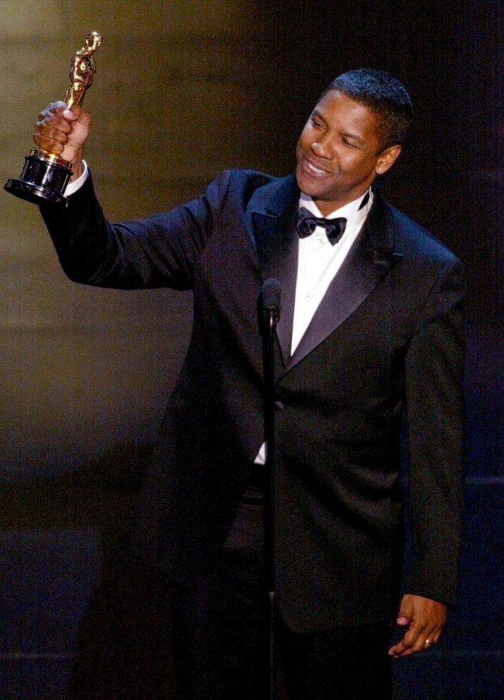 PHOTO: Denzel Washington accepts the Oscar for best actor during the 74th Academy Awards, March 24, 2002, in Hollywood, Calif.