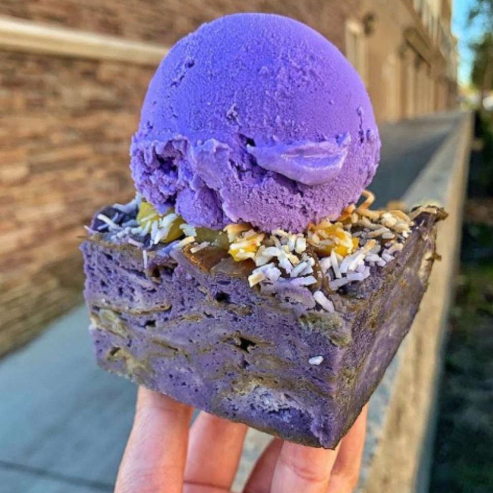 VIDEO: The most instagrammable purple desserts