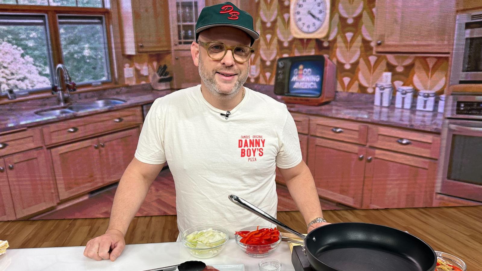 PHOTO: Chef Daniel Holzman on "Good Morning America" to make some retro 80s-inspired recipes.