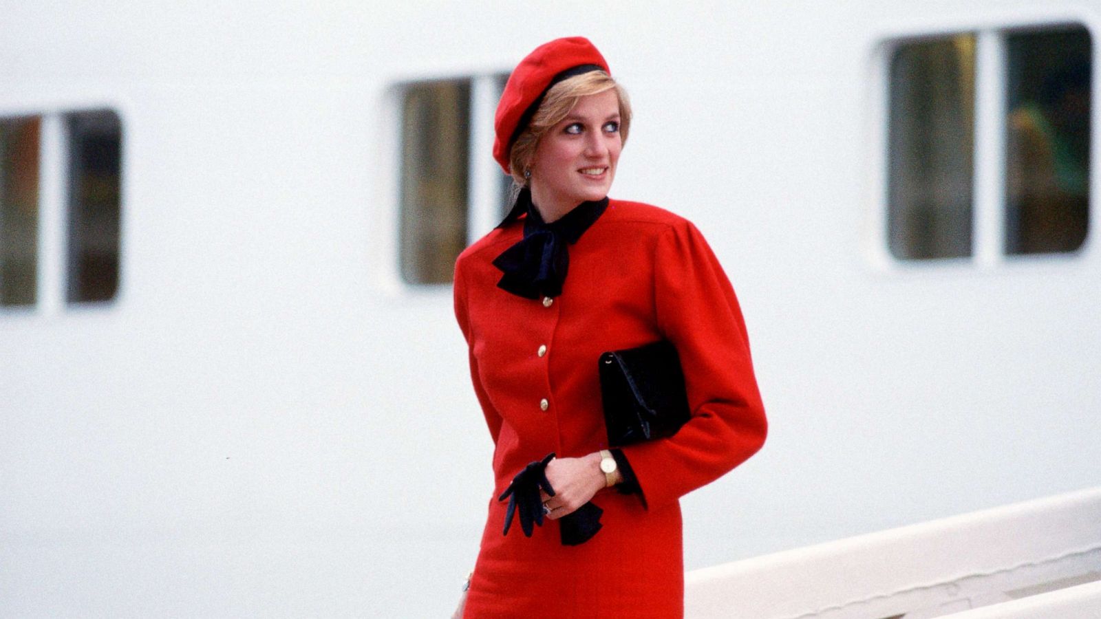 PHOTO: Princess Diana Aboard The New P & O Cruise Liner "royal Princess", Named In Honor Of Her, After Giving The Ship Its Name At A Formal Naming Ceremony on Nov. 15, 1984.