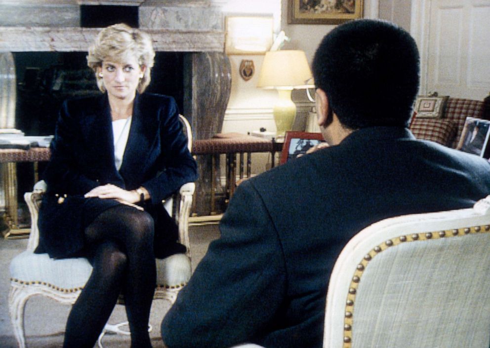 PHOTO: Martin Bashir interviews Princess Diana in Kensington Palace.
