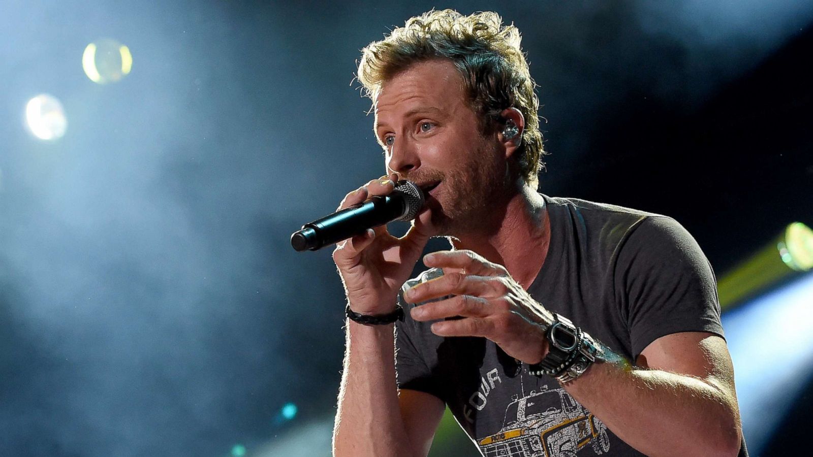 PHOTO: Dierks Bentley performs onstage during 2016 CMA Festival, June 9, 2016, in Nashville, Tenn.