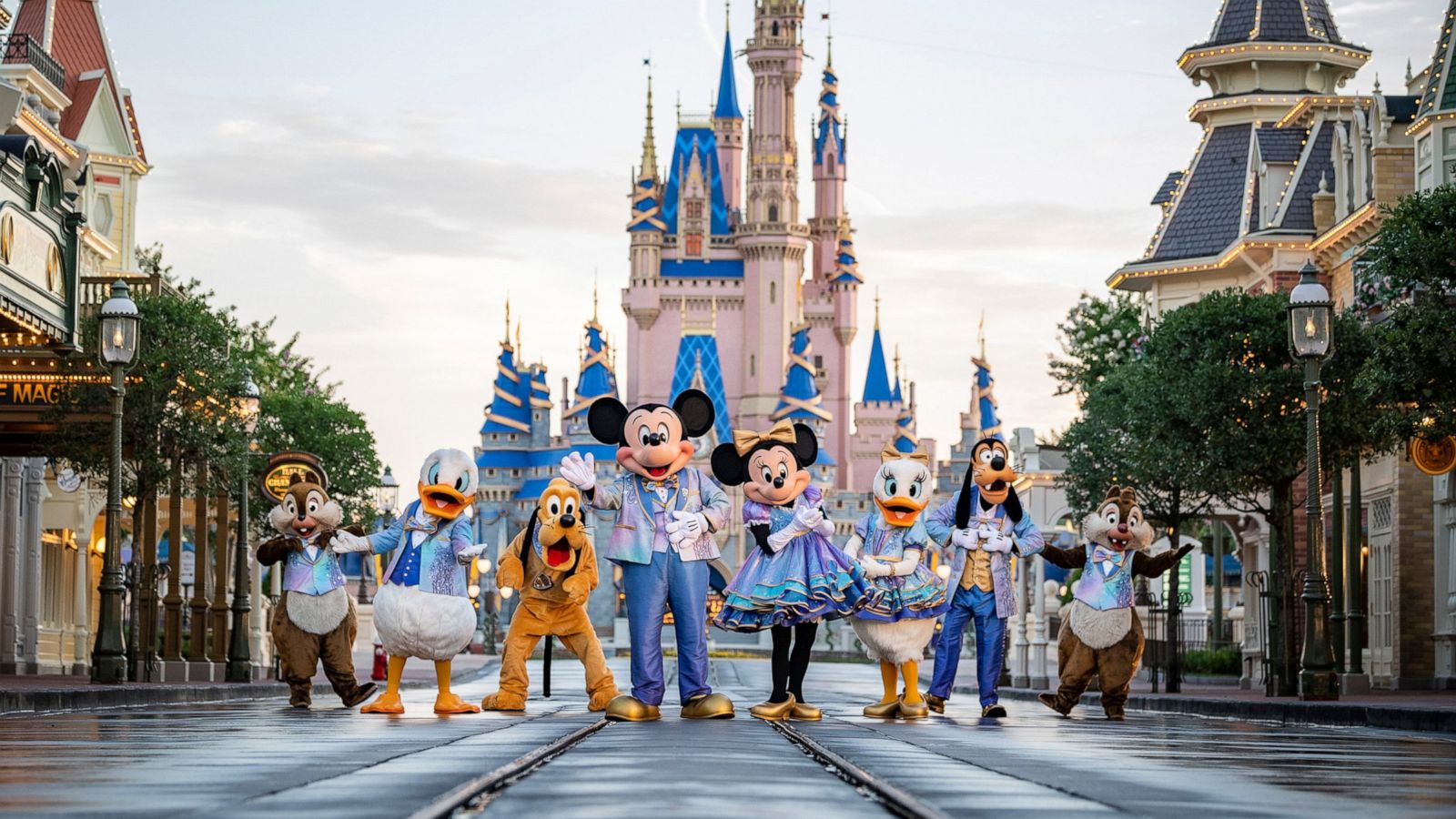 PHOTO: Disney characters at Walt Disney World in Lake Buena Vista, Fla.