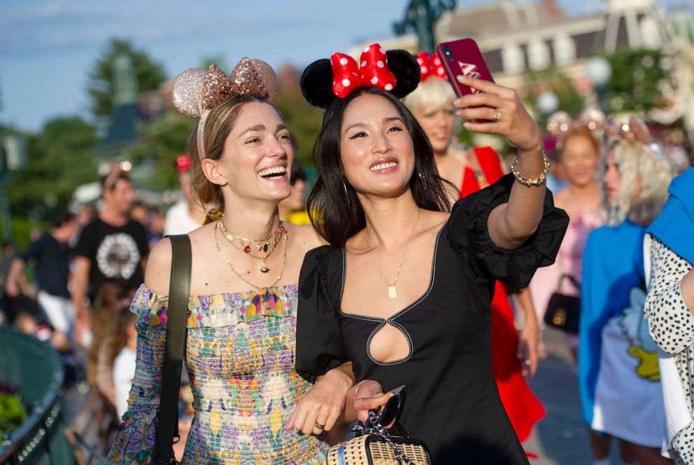 PHOTO: Sofia Sanchez and Nicole Warne at Disneyland Paris.