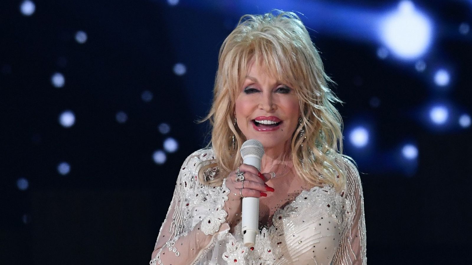 PHOTO: Singer Dolly Parton performs onstage during the 61st Annual Grammy Awards in Los Angeles, Feb. 10, 2019.