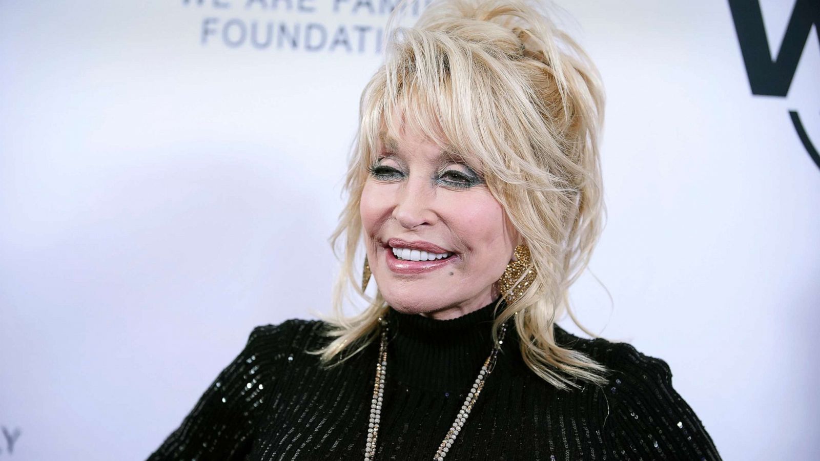 PHOTO: Dolly Parton attends an event at Hammerstein Ballroom on Nov. 5, 2019 in New York City.