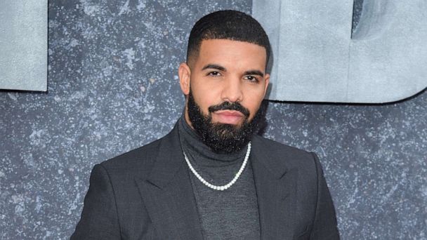 Drake Had COVID-19 And His Heart-Shaped Haircut Faded