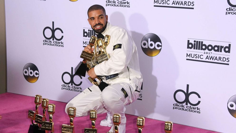 VIDEO: Drake drops 'In My Feelings' video