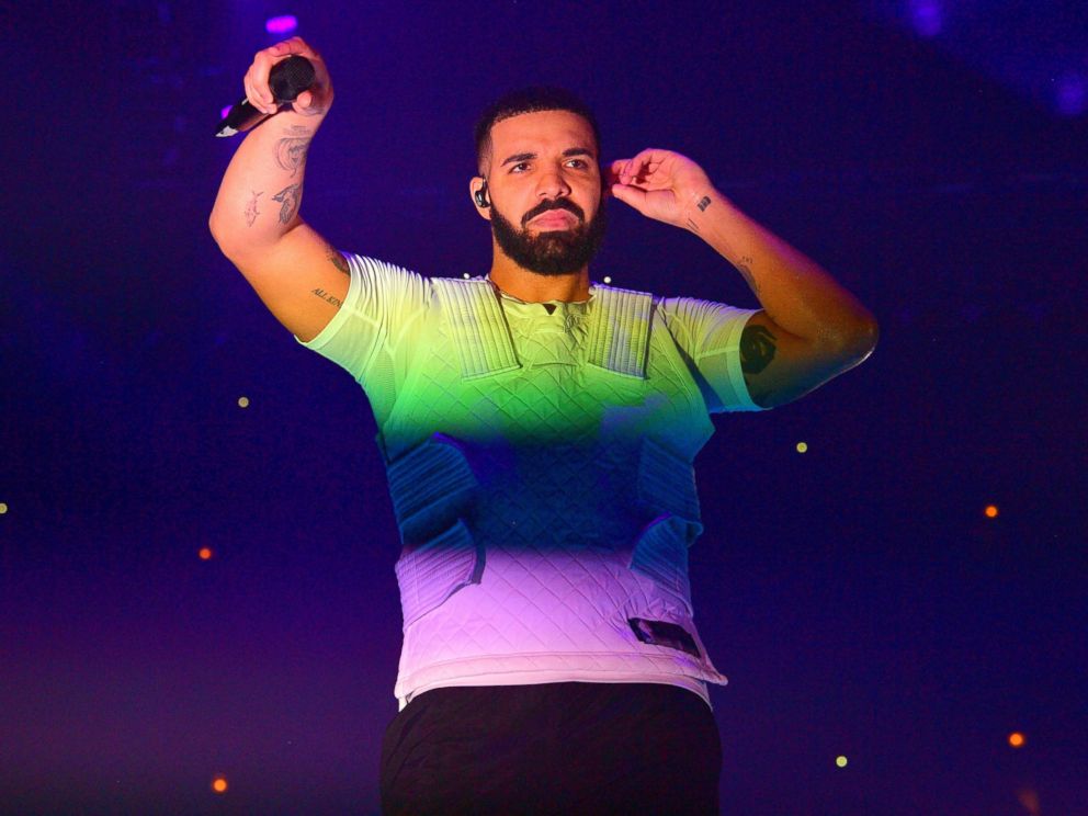 PHOTO: Drake performs in Concert at Aubrey & The Three Amigos Tour at United Center, Aug. 17, 2018, in Chicago, Illinois.