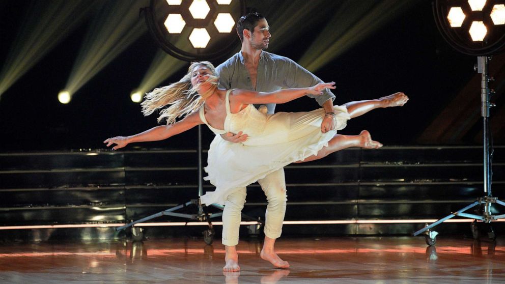 VIDEO: DWTS: Competition heats up as finale nears