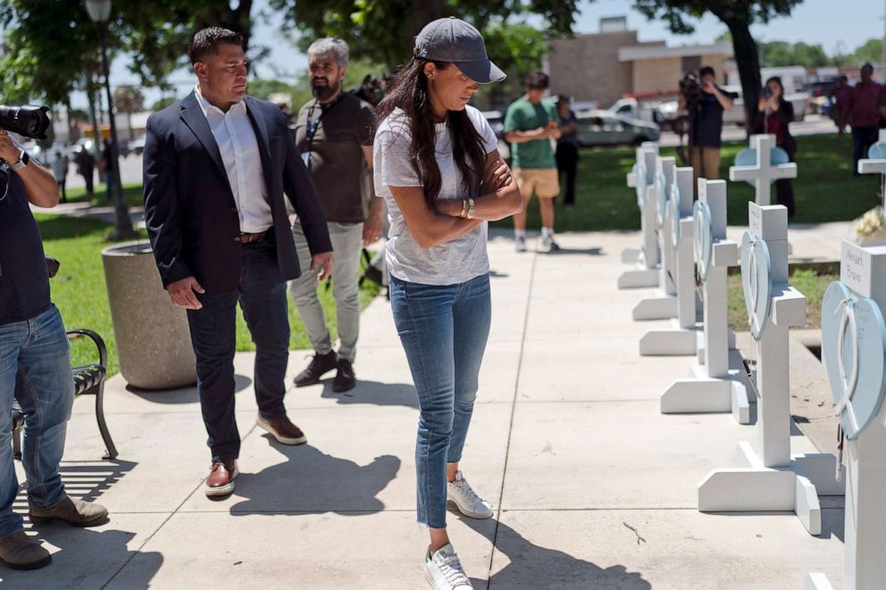 PHOTO: Meghan Markle, Duchess of Sussex, visits a memorial site, May 26, 2022, honoring the victims killed in Tuesday's elementary school shooting in Uvalde, Texas.