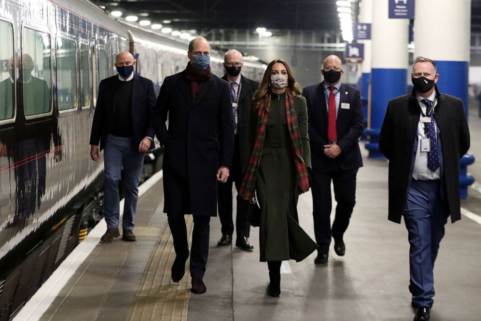 PHOTO: Prince William, Duke of Cambridge and Catherine, Duchess of Cambridge board the Royal train at London Euston Station on Dec. 06, 2020, in London.