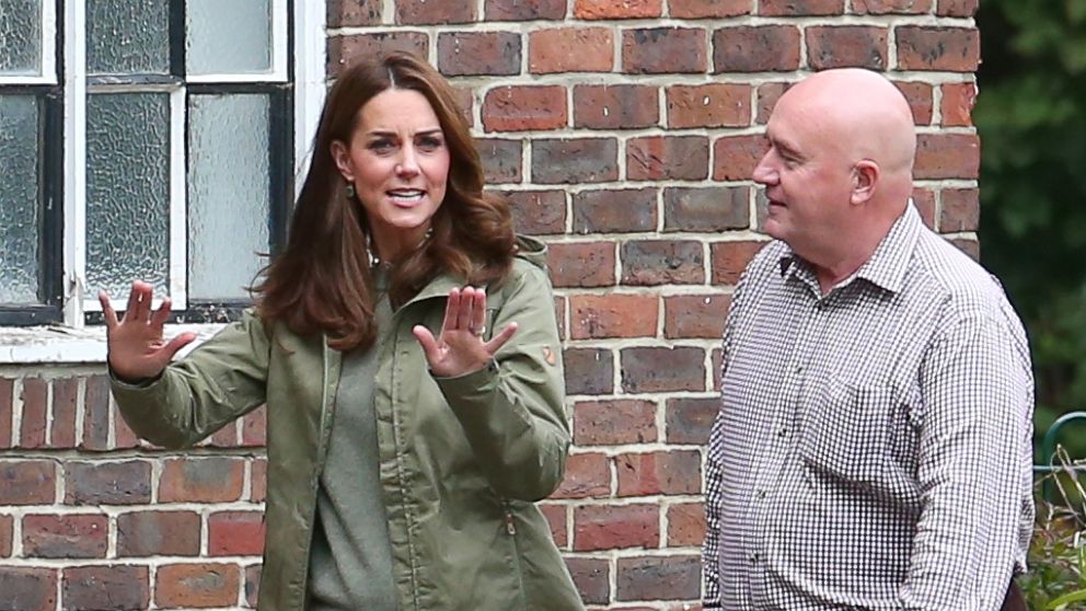 PHOTO: Catherine, Duchess of Cambridge, visits the Sayers Croft Forest School and Wildlife Garden at Paddington Recreation Ground in Ewhurst, Surrey, her first official engagement after the birth of Prince Louis, Oct. 2, 2018 in Ewhurst, Surrey, U.K.