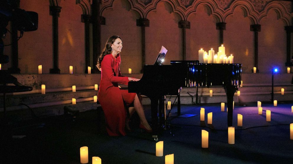 Duchess Kate dazzles on piano during Christmas concert ABC News