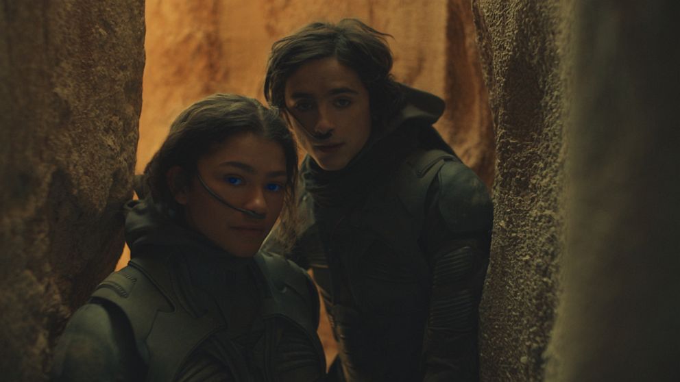 PHOTO: Zendaya and Timothée Chalamet in "Dune."