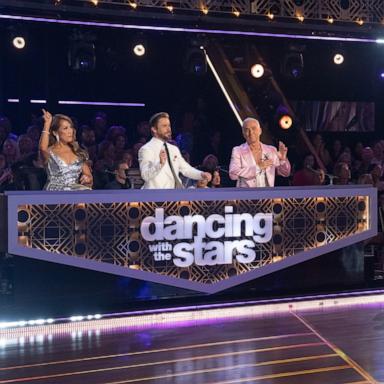 CARRIE ANN INABA, DEREK HOUGH, BRUNO TONIOLI, ALFONSO RIBEIRO, JULIANNE HOUGH (Photo by Eric McCandless/Disney via Getty Images)