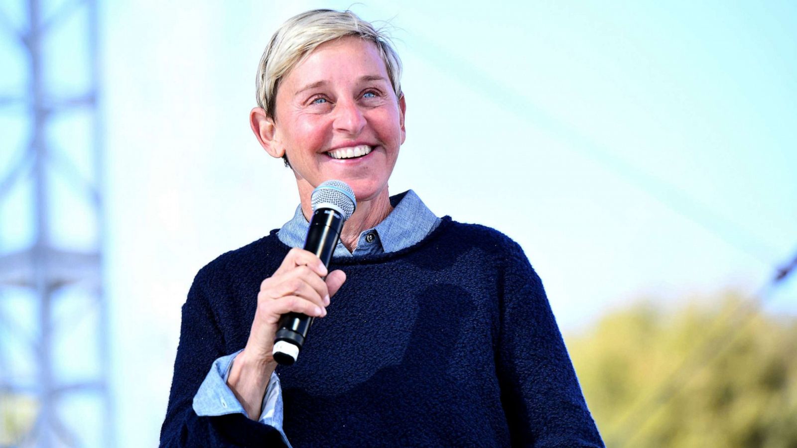 PHOTO: Ellen DeGeneres performs onstage on Feb. 25, 2018 in Carpinteria, Calif.